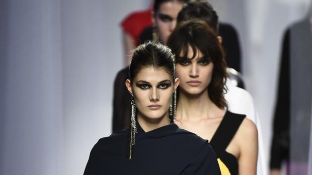 Las tendencias en el segundo día de la Mercedes-Benz Fashion Week Madrid