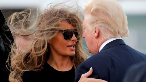 Melania Trump huye de los rumores de crisis en su matrimonio con 65.000 dólares de dinero público