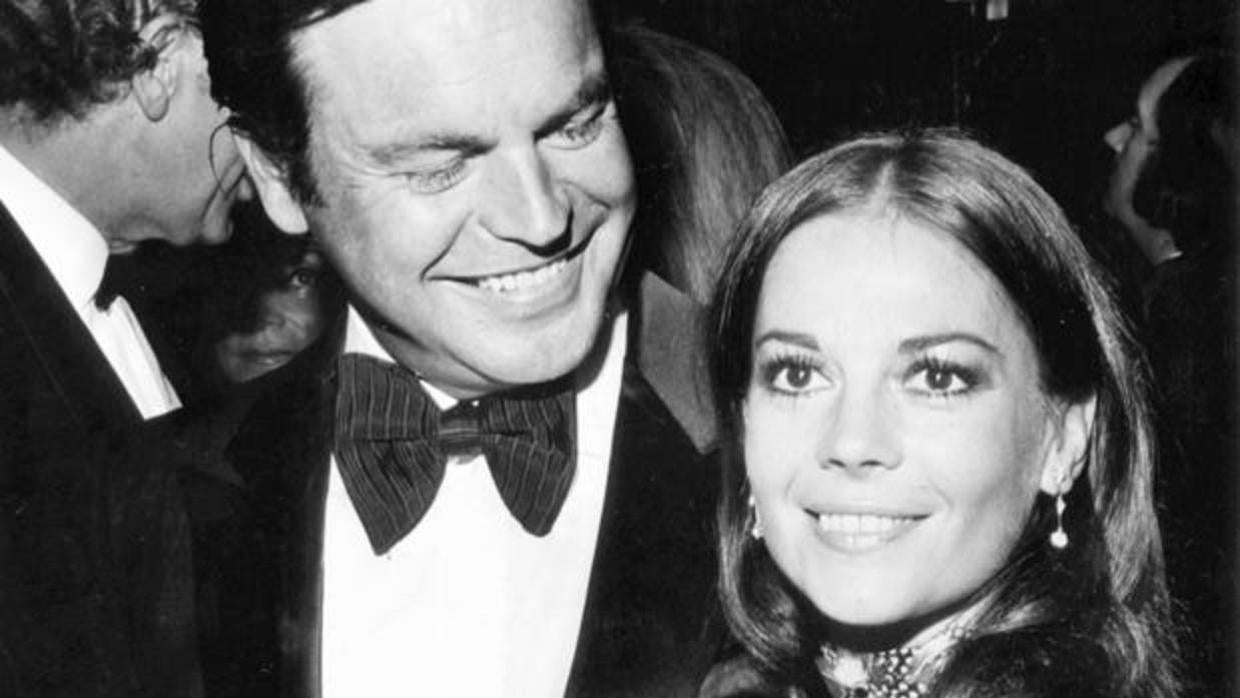 Natalie Wood junto a su marido, Robert Wagner