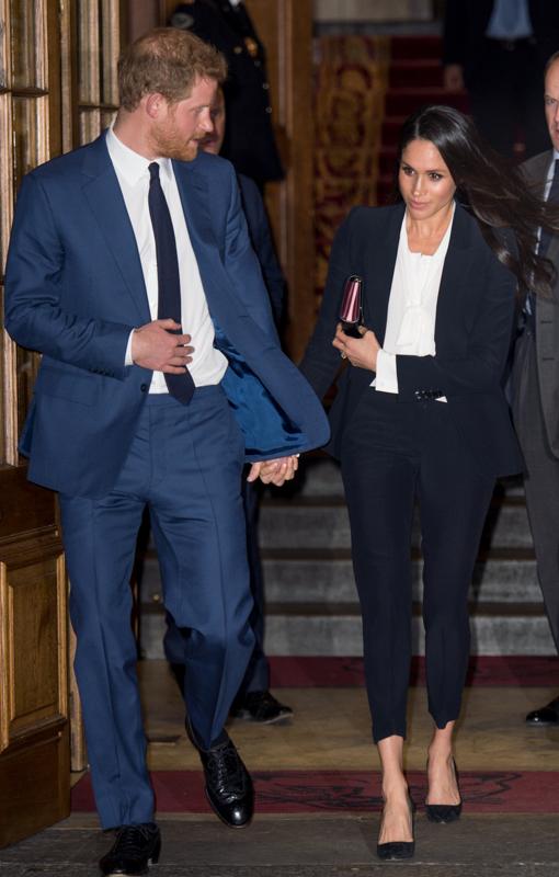 Meghan Markle y el Príncipe Harry, a la salida de la ceremonia