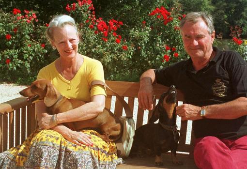 Enrique de Dinamarca junto a la Reina Margarita