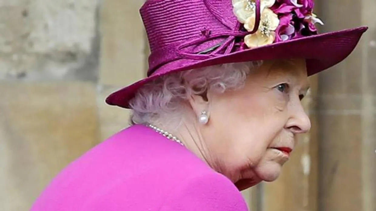 La Reina Isabel II, a por el Nobel de la Paz (según los ministros de la Commonwealth)