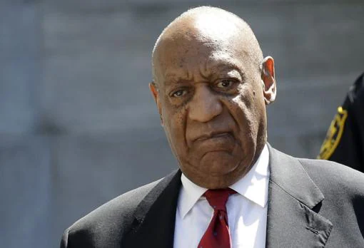 Bill Cosby tras ser juzgado por agresión sexual
