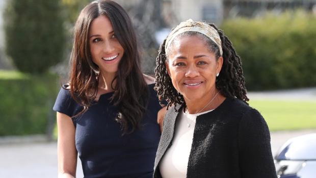 Primeras imágenes de Meghan Markle junto a su madre el día antes de su boda con el Príncipe Harry