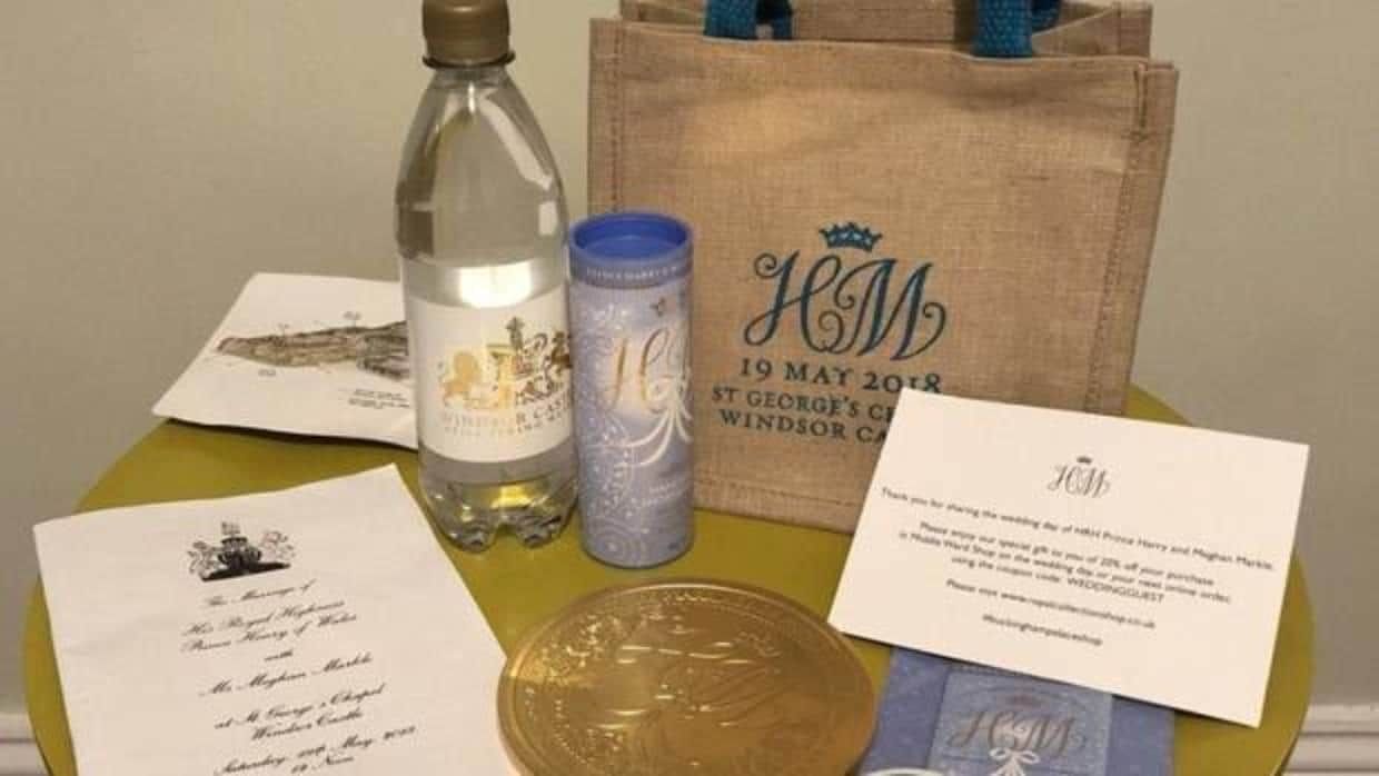 Subastan en internet los regalos para los invitados a la boda del Príncipe Harry y Meghan Markle
