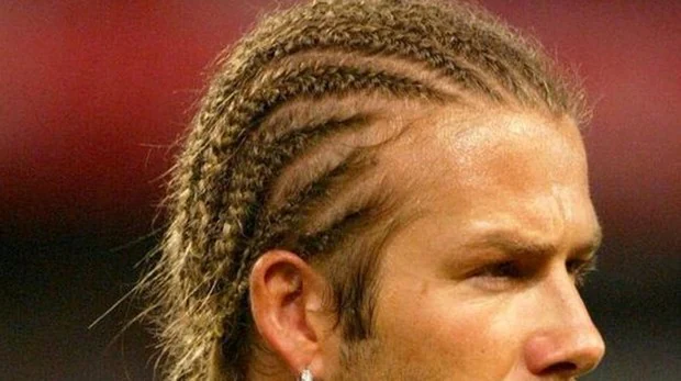 Las trenzas africanas de David Beckham elegidas como el peinado más icónico de la historia del fútbol