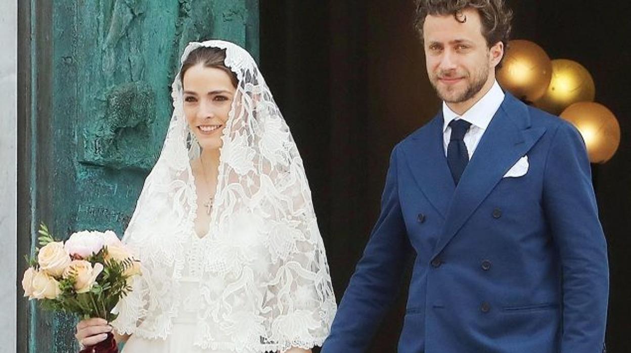 El sorprendente vestido de Bee Shaffer, hija de Anna Wintour, en su boda italiana con Francesco Carrozzini