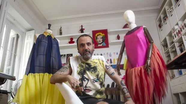 Juan Carlos Mesa: «Diseño igual para mujeres de 70 años cómo para las veinteañeras»