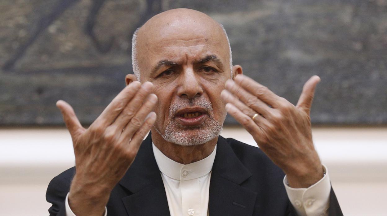 El presidente de Afganistán anuncia un alto el fuego de tres meses
