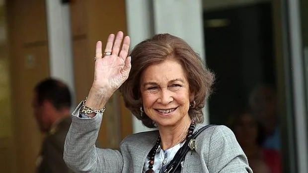 La Reina Sofía, representante de la Casa Real en la boda de los duques de Huéscar
