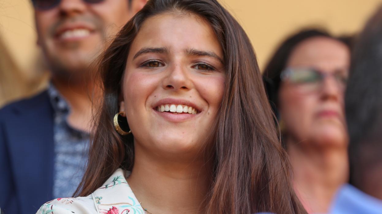 Los motivos detrás de la vuelta de Tana Rivera a Madrid seis días después de mudarse con su padre
