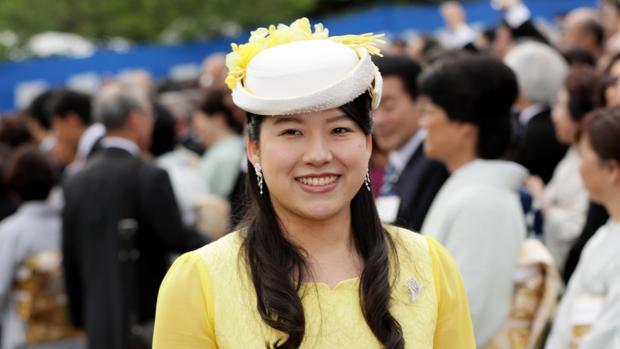 Ayako de Japón recibirá una compensación millonaria por perder su título de princesa tras su boda