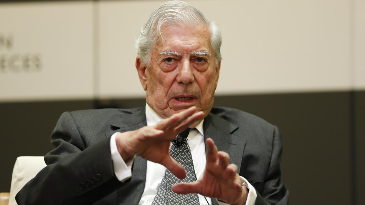Vargas Llosa espera que el «trámite administrativo» con Hacienda se resuelva «de forma favorable»