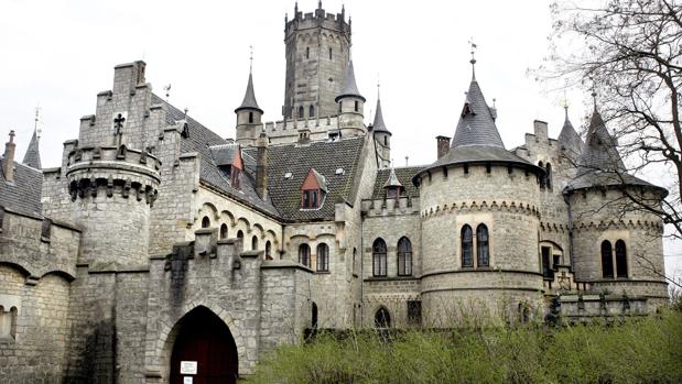 Ernesto de Hannover se desprende del castillo de Marienburg por un euro