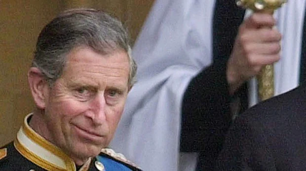 La mitad de los británicos no quieren al Príncipe Carlos como heredero al trono de Isabel II