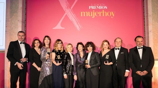 La revista «MujerHoy» entrega sus premios a las figuras del año