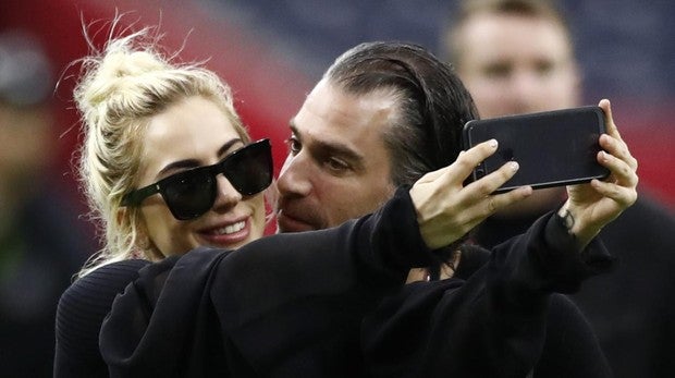 Lady Gaga, una novia a la fuga: dos bodas frustradas en tres años