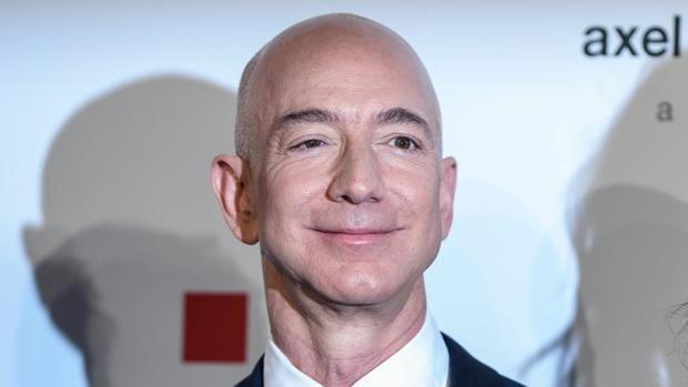 Jeff Bezos ya tiene al traidor de la filtración de sus mensajes íntimos: el hermano de su pareja