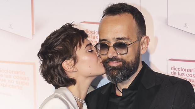 Laura Escanes y Risto Mejide desvelan el sexo y el nombre de su bebé