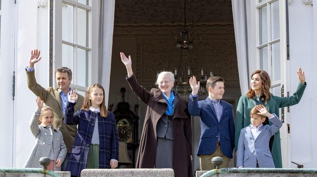 Margarita de Dinamarca cede el protagonismo a sus nietos en su 79 cumpleaños