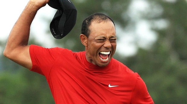 El triunfo de Tiger Woods hace olvidar todas sus polémicas sexuales