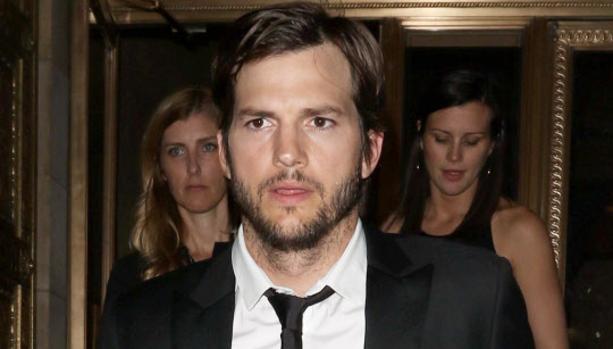 Ashton Kutcher testifica en el juicio contra el supuesto asesino de su exnovia