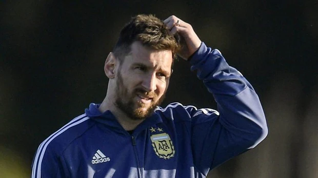 Leo Messi lanza su marca de ropa asociado con Tommy Hilfiger