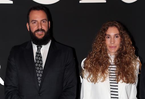 Borja Thyssen y Blanca Cuesta durante la inauguración de la exposición «Balenciaga y la Pintura Española» en Madrid.