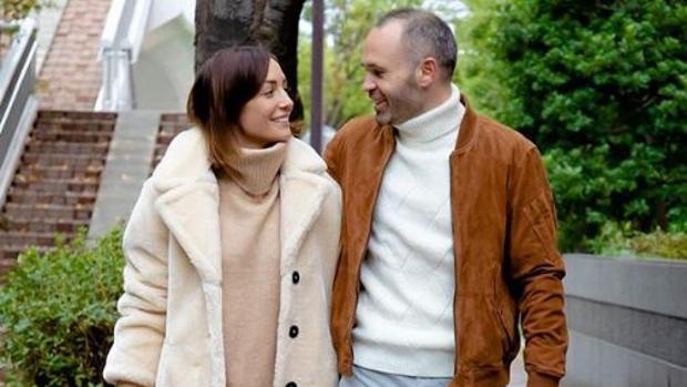 Andrés Iniesta y Anna Ortiz dan la bienvenida a su cuarto hijo