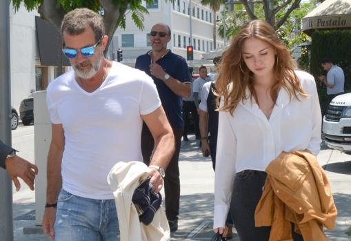 Antonio Banderas y Stella del Carmen