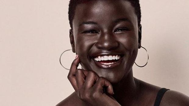 Khoudia Diop: de sufrir acoso por su color de piel a triunfar como modelo