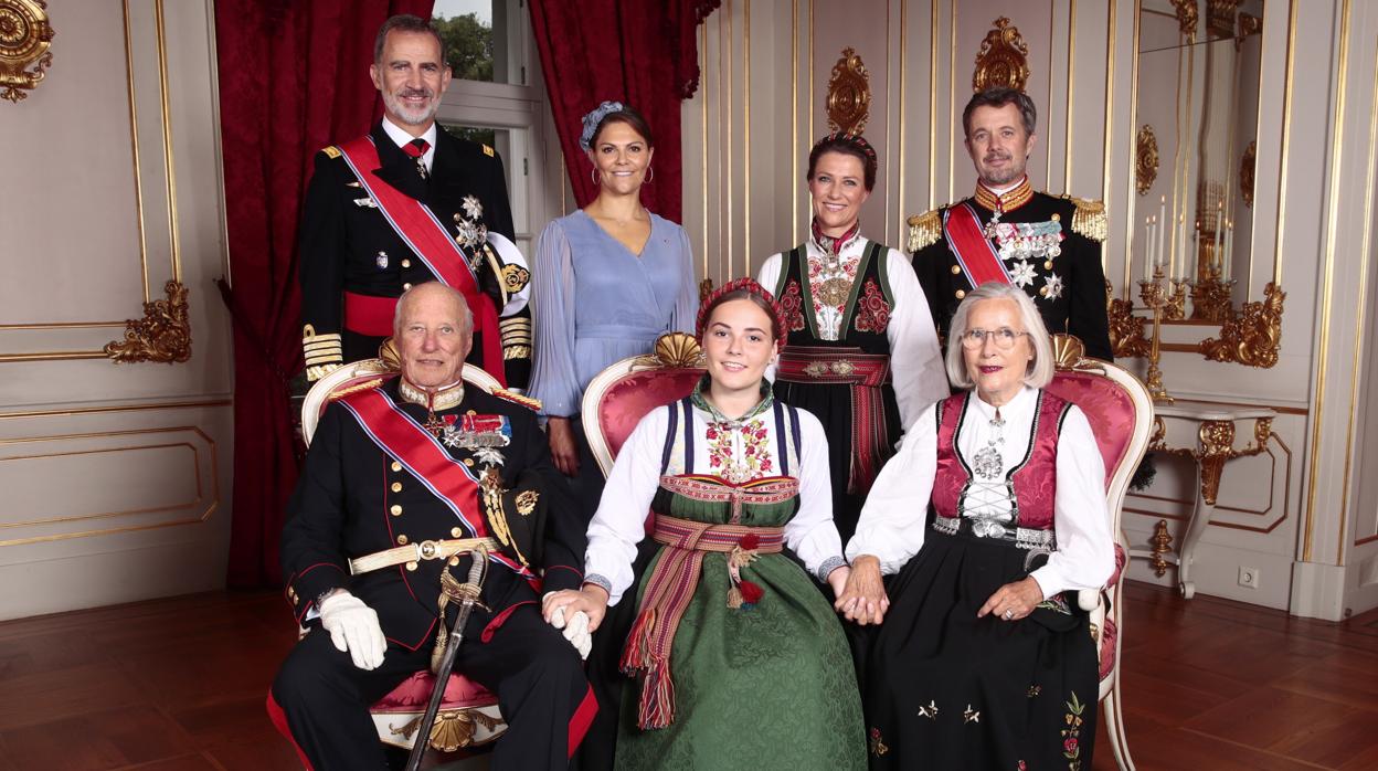 el Rey Harald, el Rey Felipe, Victoria de Suecia, Ingrid Alexandra, Marta Luisa de Noruega, Marit Tjessem y Federico de Dinamarca