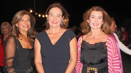 Rocío Fernández Dherbe, María Robles y Míriam García-Corona