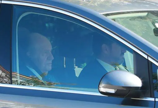 Don Juan Carlos, a su llegada a la villa