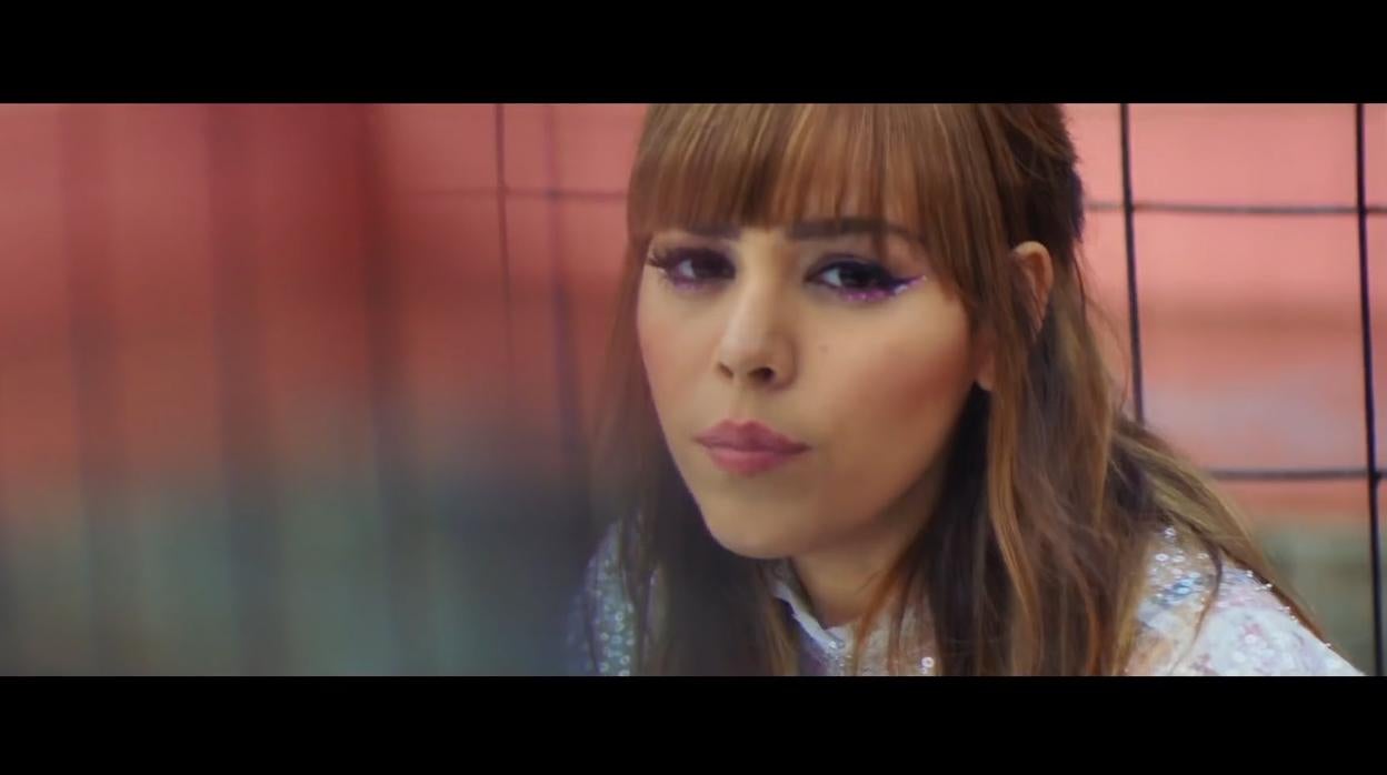 Danna Paola, de «Élite», protagonista de un videoclip de la banda inglesa New Hope