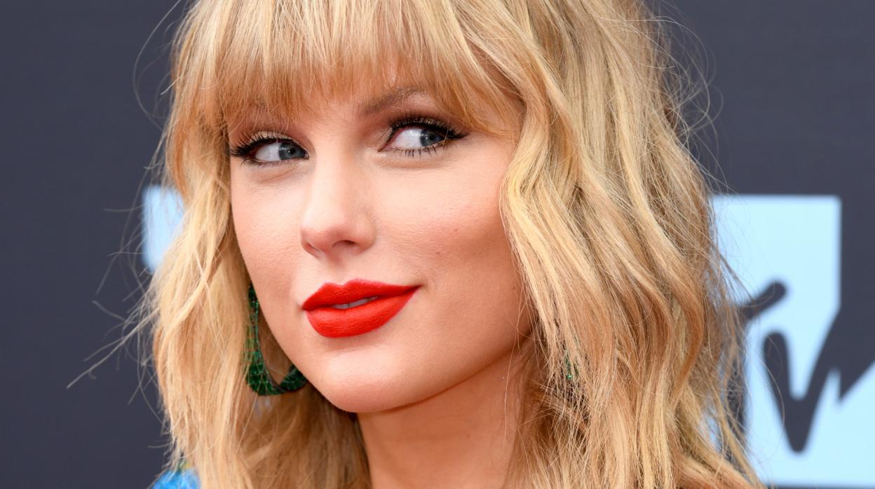 Taylor Swift pelea por su música