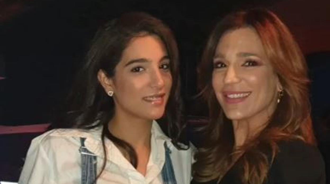 Raquel Bollo y su hija