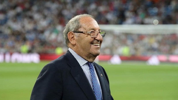 Paco Gento tendrá que hacer frente a una demanda de paternidad