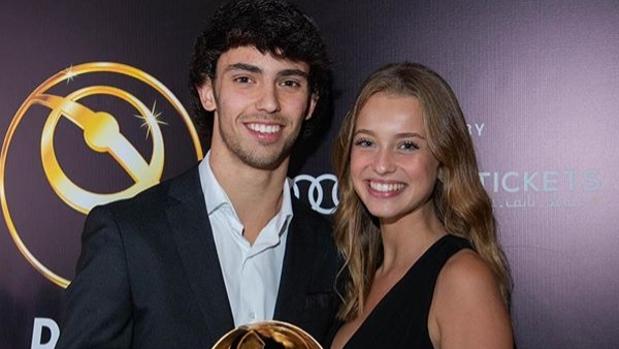 La novia de Joao Félix conquista la alfombra roja