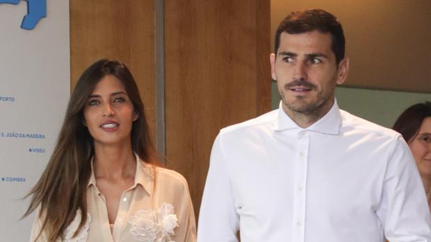 Íker Casillas y Sara Carbonero vuelven a Oporto tras su año más complicado