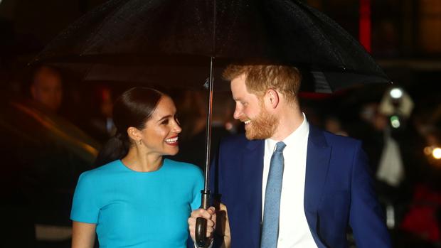 Harry y Meghan, derroche de complicidad y estilo en su aparición más esperada