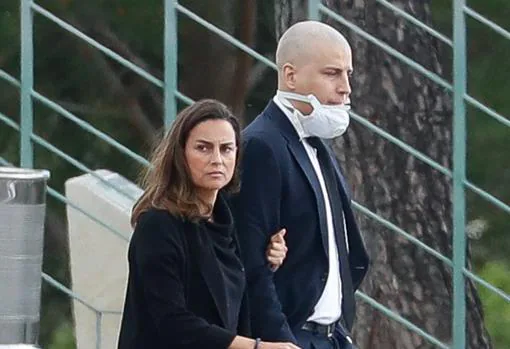 María Palacios y su hermano Borja acuden al entierro de Álex Lequio