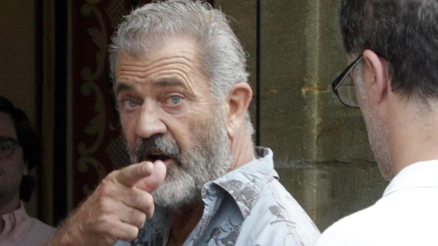 Mel Gibson niega las acusaciones de homofobia y antisemitismo vertidas por Winona Ryder