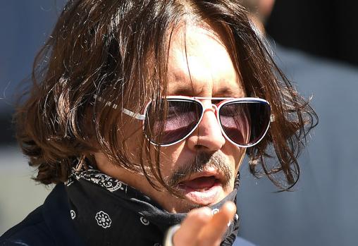 Johnny Depp se juega su imagen pública en sede judicial