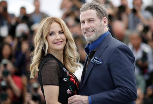 John Travolta junto a su mujer Kelly Preston