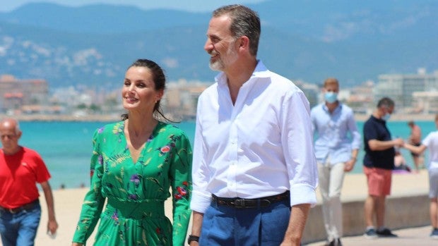 Petra se prepara para la llegada de Don Felipe y Doña Letizia