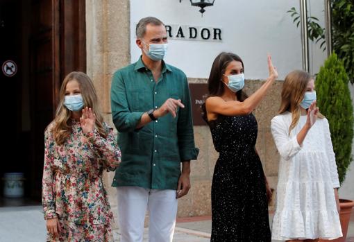 En el Parador Nacional de Mérida, donde pasaron la noche