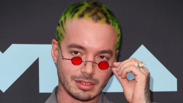 J Balvin se recupera del Covid: «El virus existe, no es un chiste. Casi me mata»