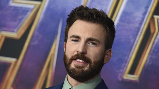 Chris Evans publica por error en Instagram unas fotografías íntimas