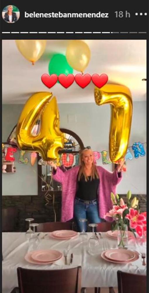 Globos y flores para la atípica celebración de cumpleaños de Belén Esteban